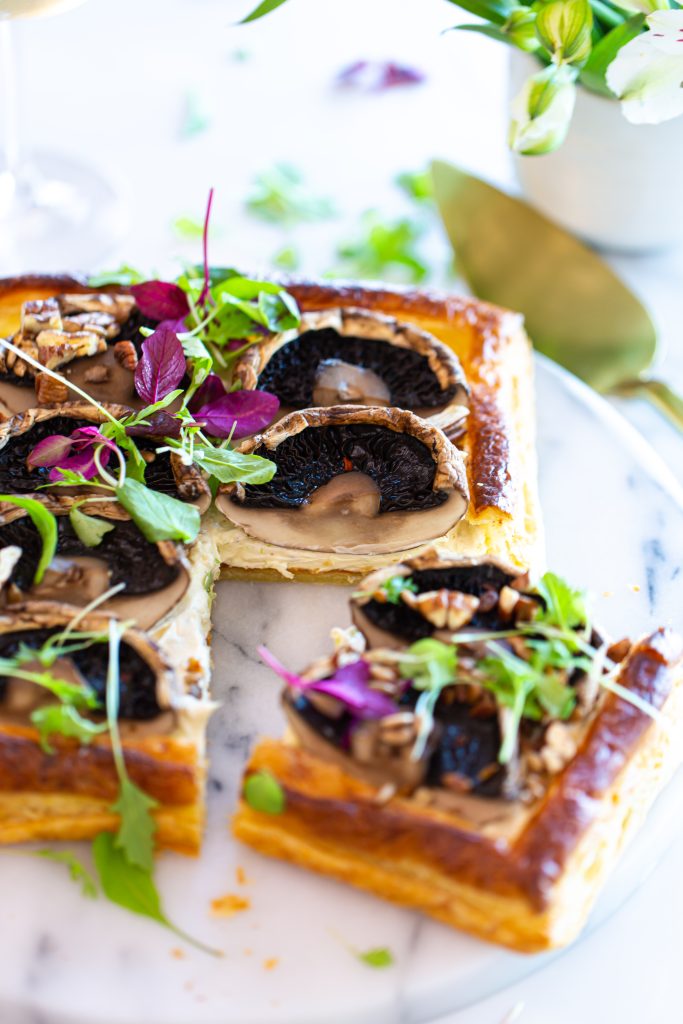 Portabello & lemony ricotta puff pastry tart_Recipe Credit The South African Mushroom Farmers' Association